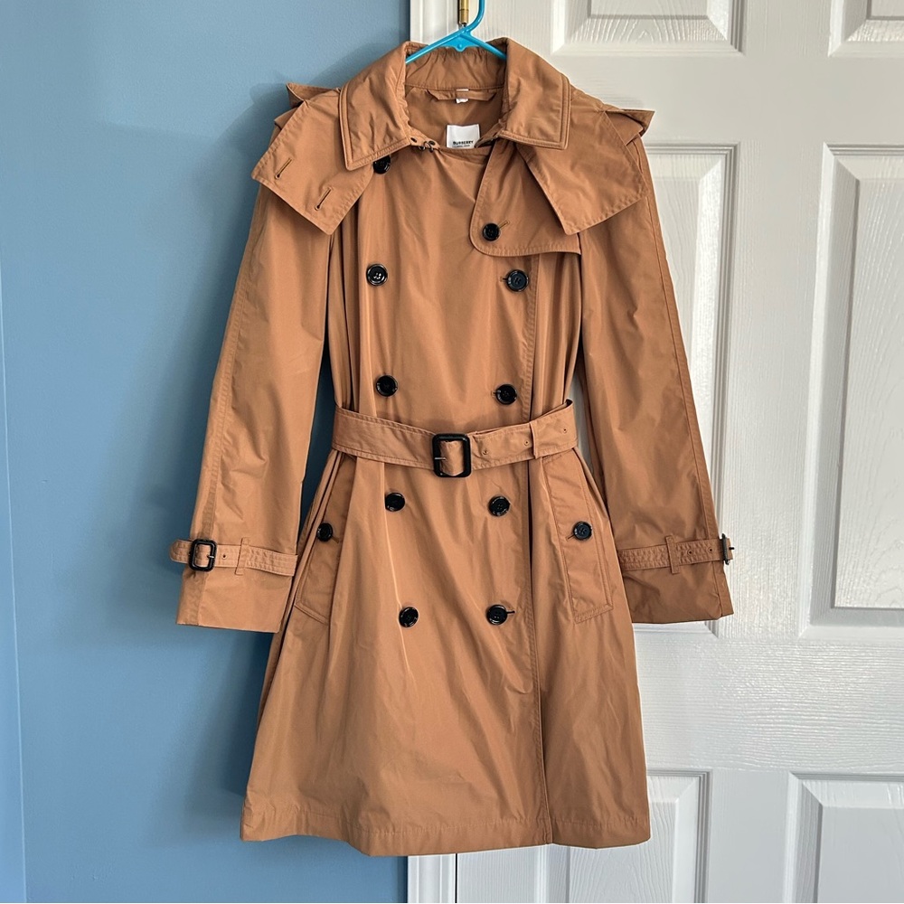 Burberry Beige Nylon Hooded Trench Coat - Picture 2 of 9